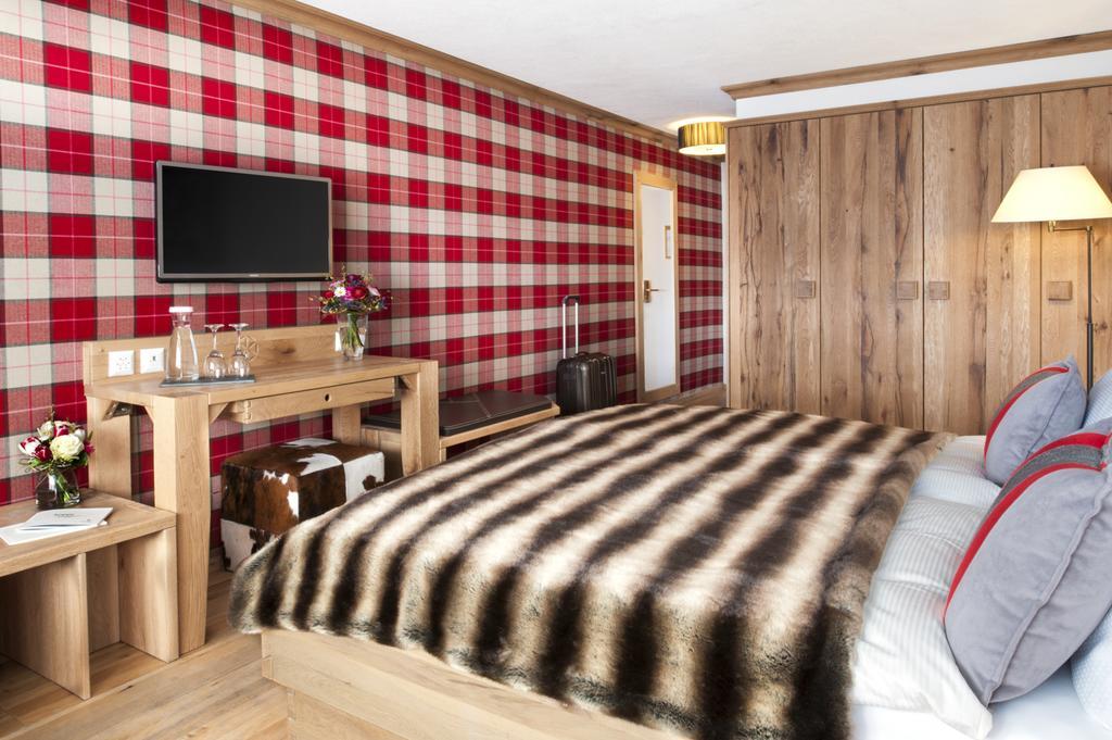La Val Hotel & Spa Брайль-Бригельс Экстерьер фото